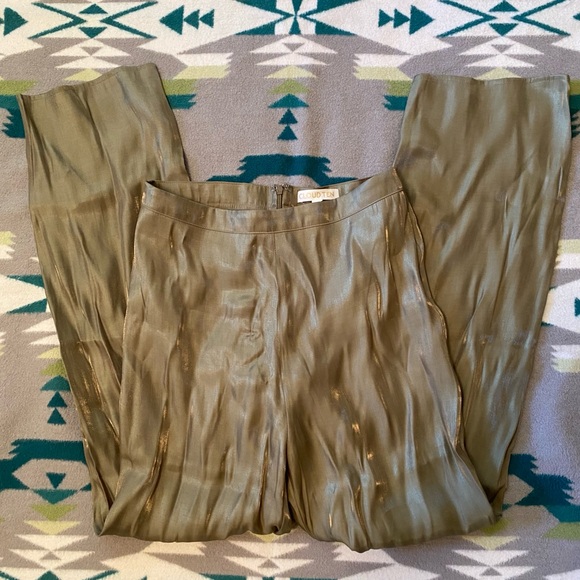 Satin dress pants - Picture 2 of 2